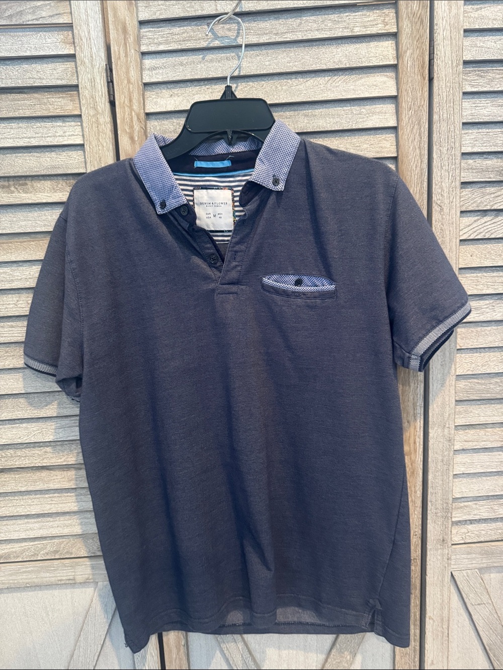 Denim & Flower Men's Blue Heather Polo with Contrast Collar size Medium